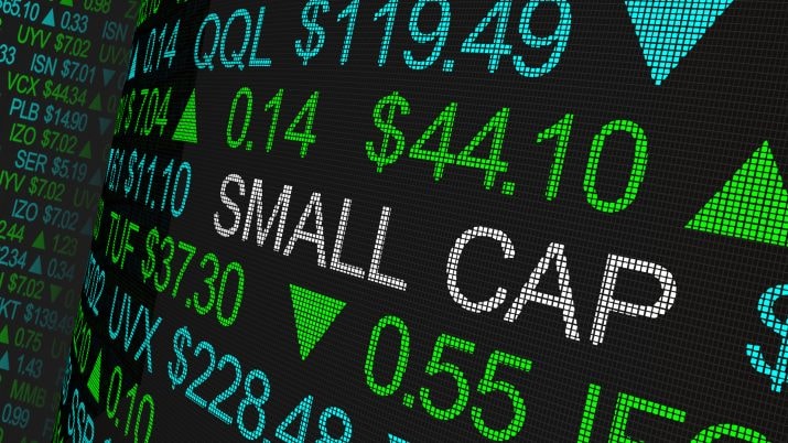 🟠 Small Caps